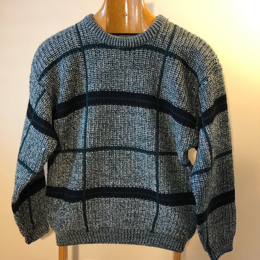 Pullover - Picture 2 of 5